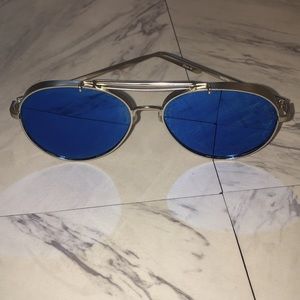 Mirrored Aviator Sunglasses